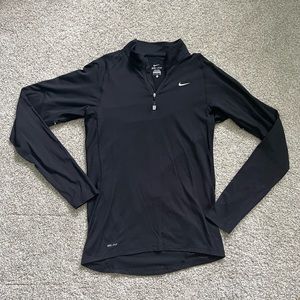Nike Long Sleeve 1/4 Zip Active Top